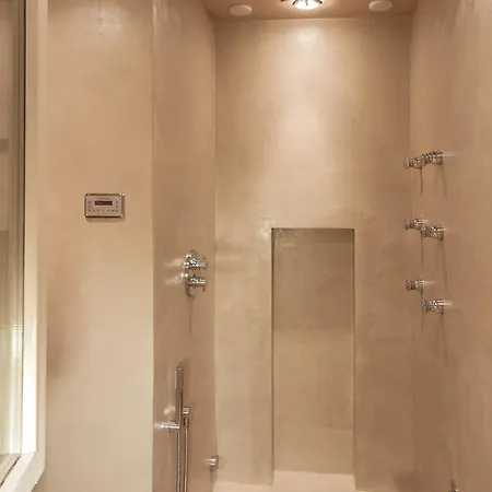 Frattina 57 Affittacamere Roma