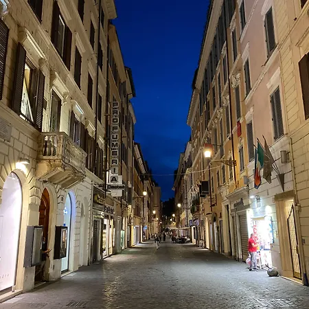 Frattina 57 Gæstehus Rom