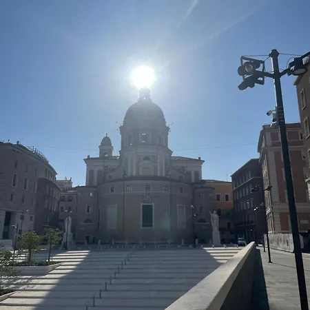 Frattina 57 4* Rome